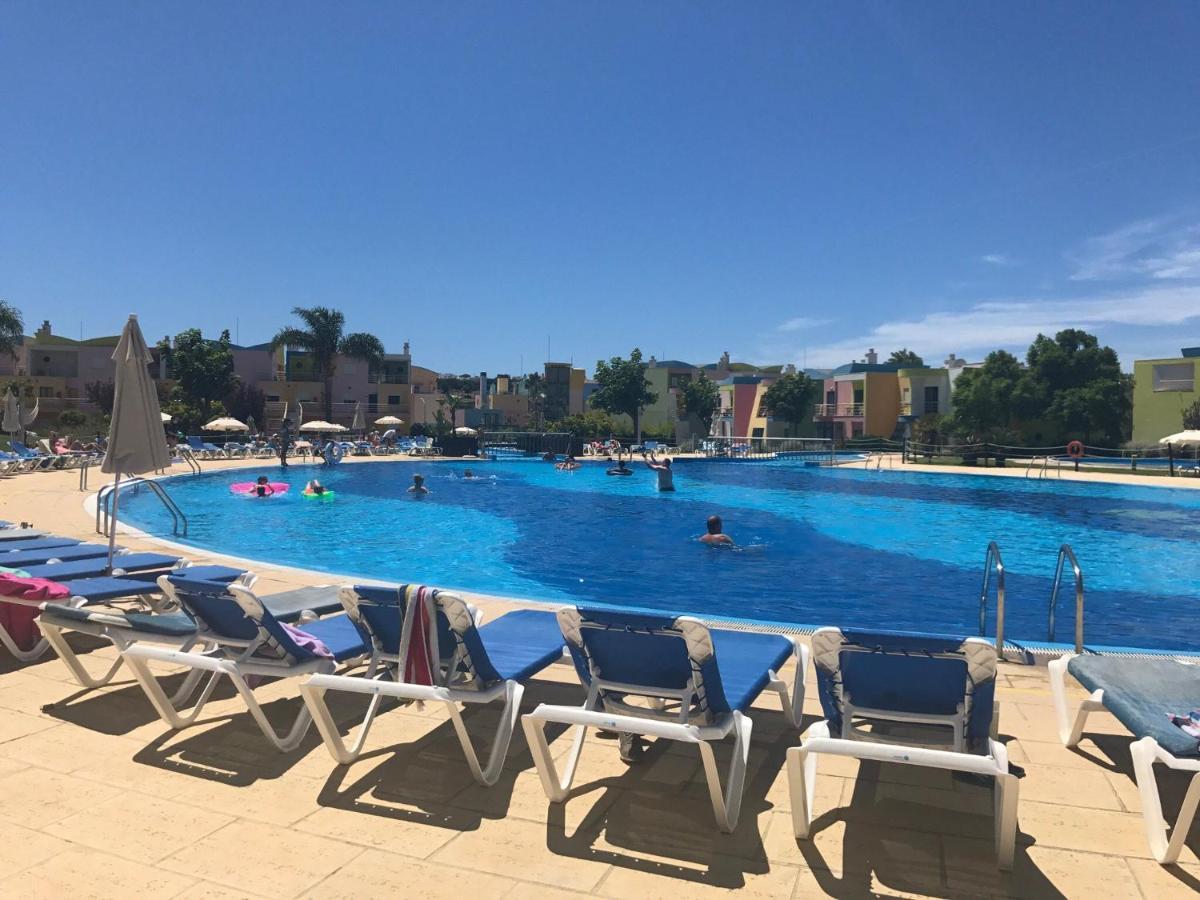 Marina De Albufeira Orada Resort - 2-Bed Apartment With Huge Pool ภายนอก รูปภาพ