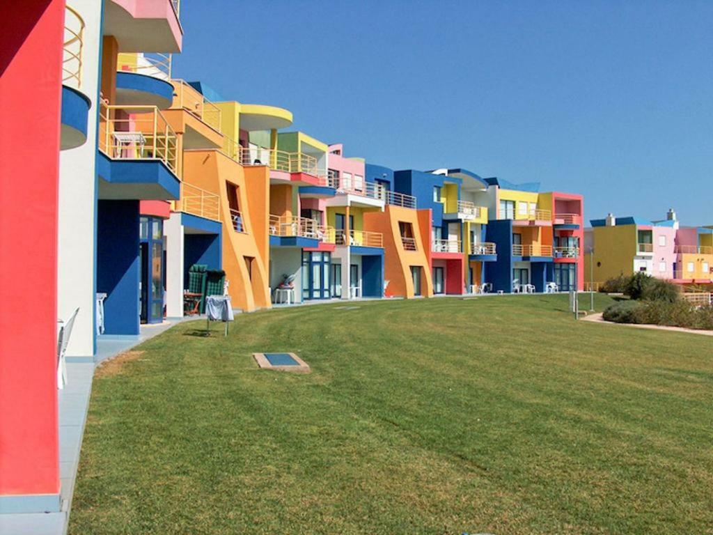 Marina De Albufeira Orada Resort - 2-Bed Apartment With Huge Pool ภายนอก รูปภาพ